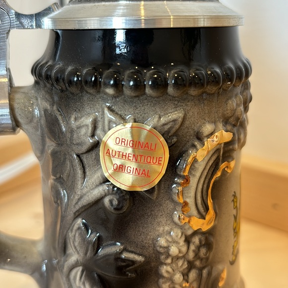 Original “king” hand painted beer stein - Picture 5 of 8
